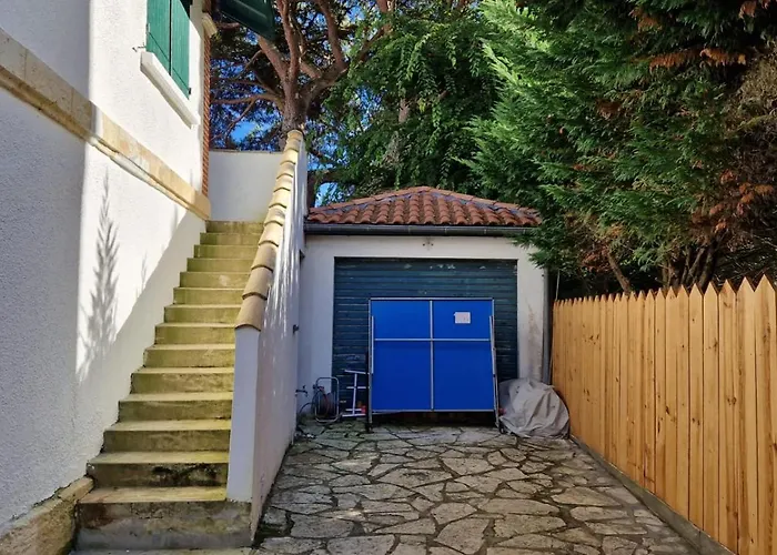 Villa Bagatelle, Climatisee, A 250M De La Plage Centrale, 3 Chambres